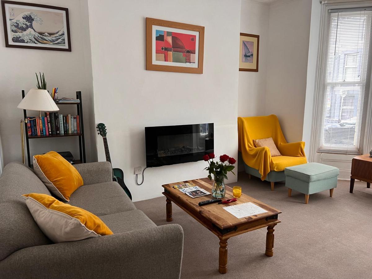 Lovely - 1 Bedroom Flat In Hastings Town Centre Eksteriør billede