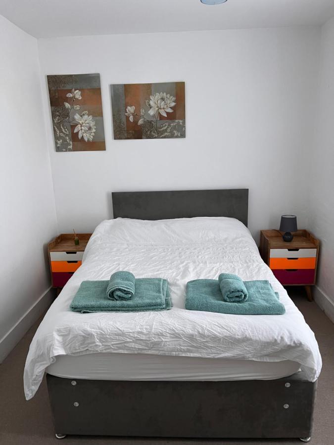 Lovely - 1 Bedroom Flat In Hastings Town Centre Eksteriør billede