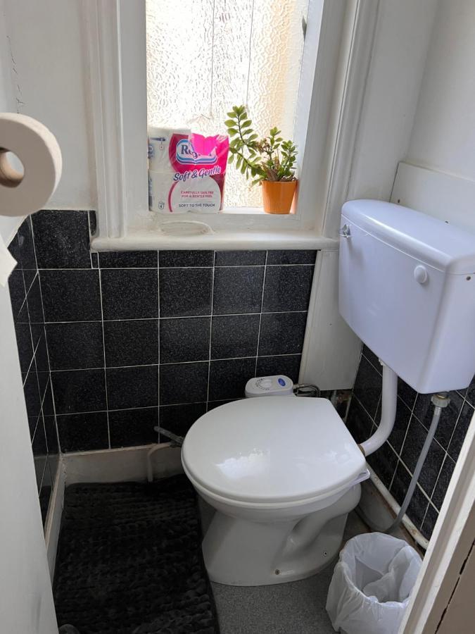 Lovely - 1 Bedroom Flat In Hastings Town Centre Eksteriør billede